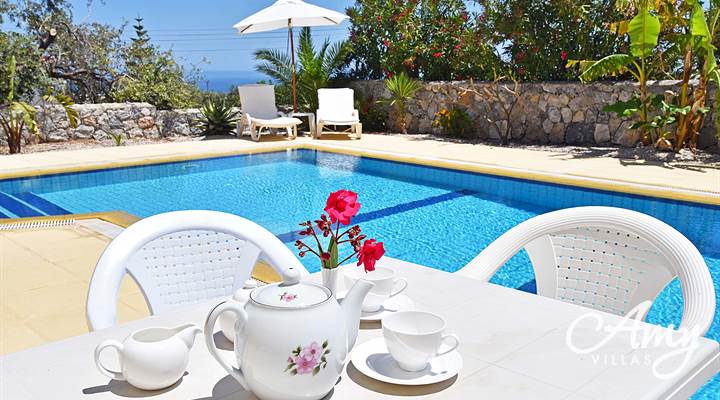 Villa Abbey View - Karsiyaka, North Cyprus