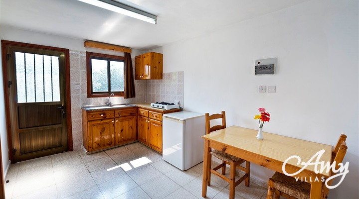 Bungalow Bare Hill - Alsancak, North Cyprus