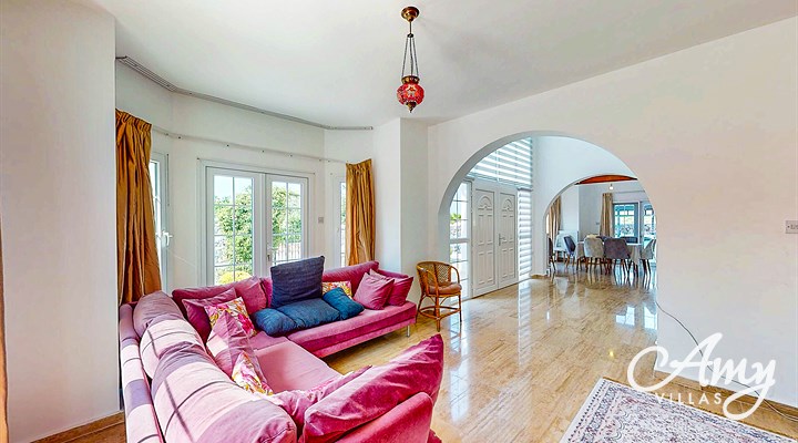 Villa Bella - Bellapais, North Cyprus