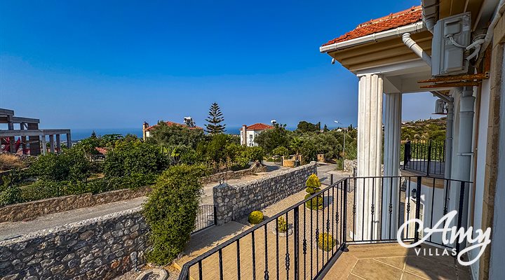 Villa Bella - Bellapais, North Cyprus