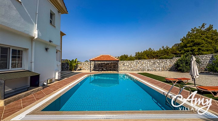 Villa Bella - Bellapais, North Cyprus