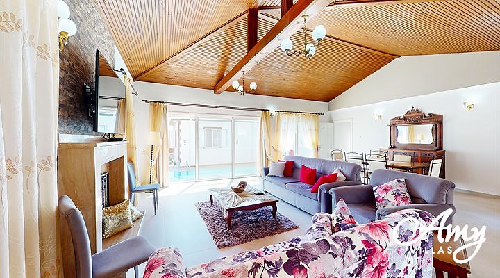 Villa Butterfly - Karsiyaka, North Cyprus