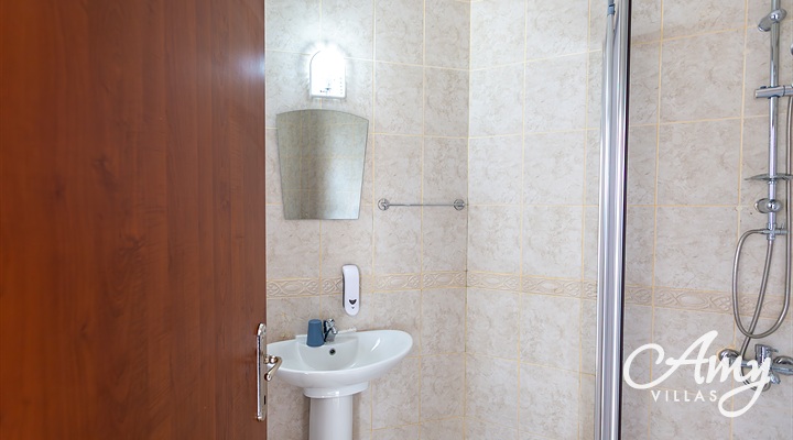 Villa Crystal House - Alsancak, North Cyprus