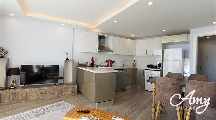 Penthouse Elegance - Kyrenia, North Cyprus