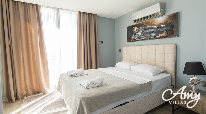 Penthouse Elegance - Kyrenia, North Cyprus