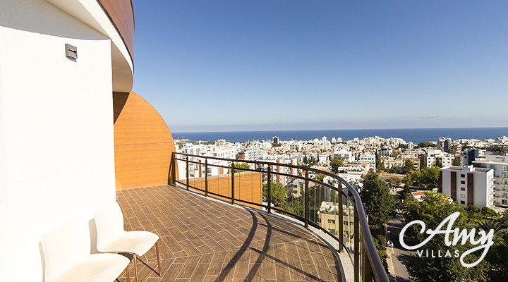 Penthouse Elegance - Kyrenia, North Cyprus