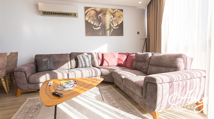 Penthouse Elegance - Kyrenia, North Cyprus