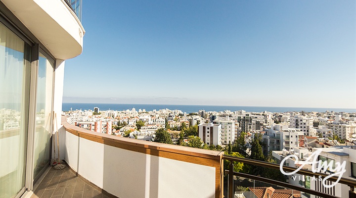 Penthouse Elegance - Kyrenia, North Cyprus