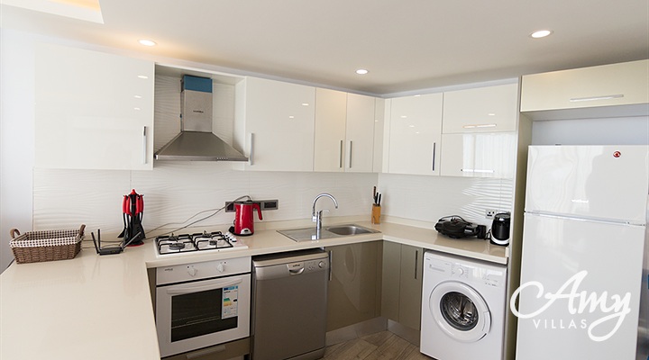 Penthouse Elegance - Kyrenia, North Cyprus