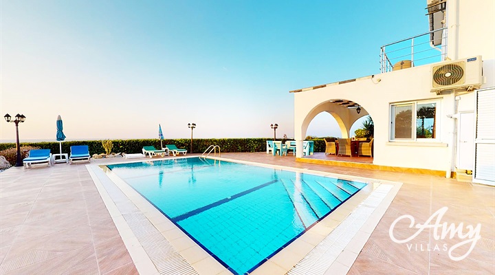 Villa Giorgina - Karsiyaka, North Cyprus