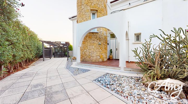 Villa Giorgina - Karsiyaka, North Cyprus