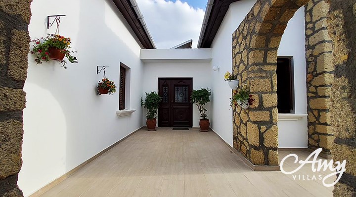 Bungalow Longville Lodge - Lapta, North Cyprus