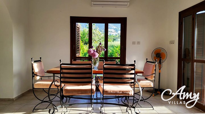 Bungalow Longville Lodge - Lapta, North Cyprus