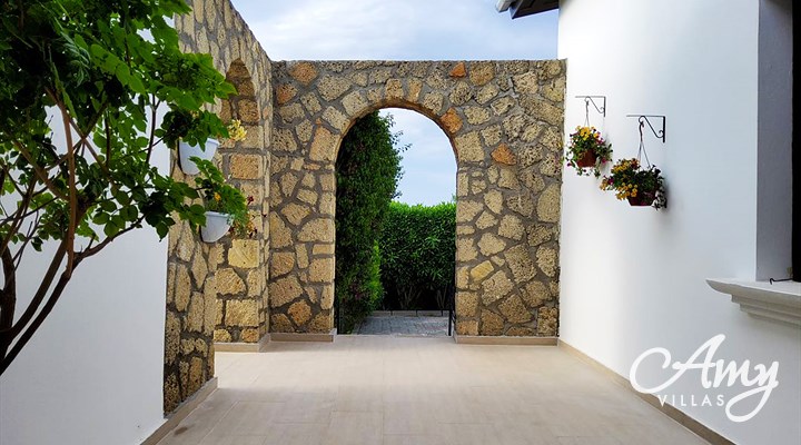 Bungalow Longville Lodge - Lapta, North Cyprus