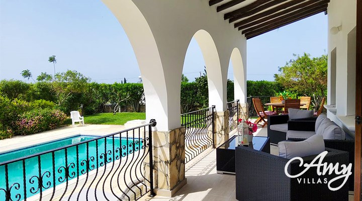 Bungalow Longville Lodge - Lapta, North Cyprus