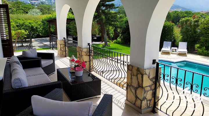 Bungalow Longville Lodge - Lapta, North Cyprus