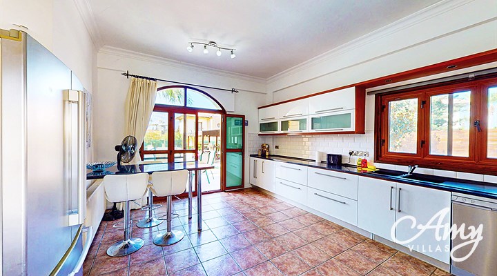 Villa Oak Lodge - Lapta, North Cyprus