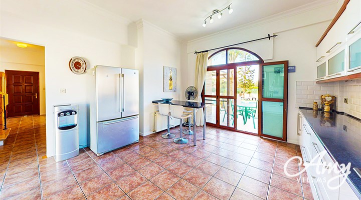 Villa Oak Lodge - Lapta, North Cyprus