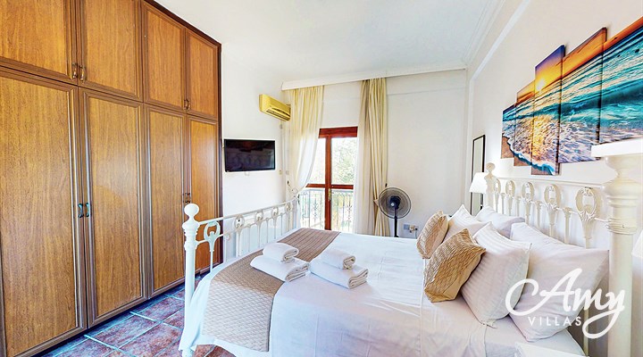 Villa Oak Lodge - Lapta, North Cyprus