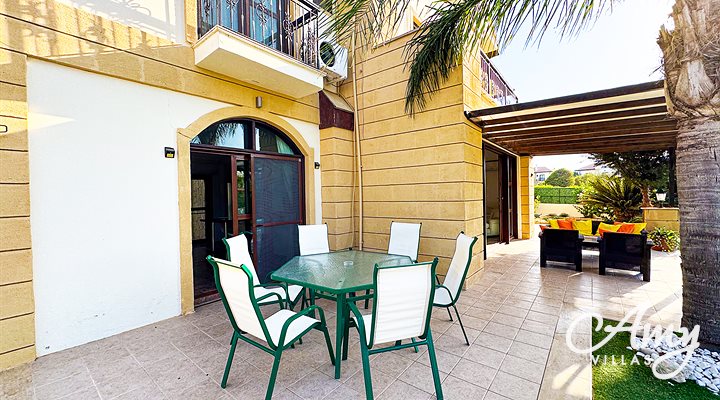 Villa Oak Lodge - Lapta, North Cyprus