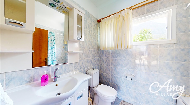 Villa Olivia - Lapta, North Cyprus