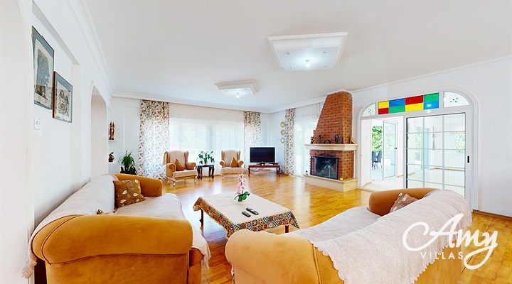 Villa Olivia - Lapta, North Cyprus
