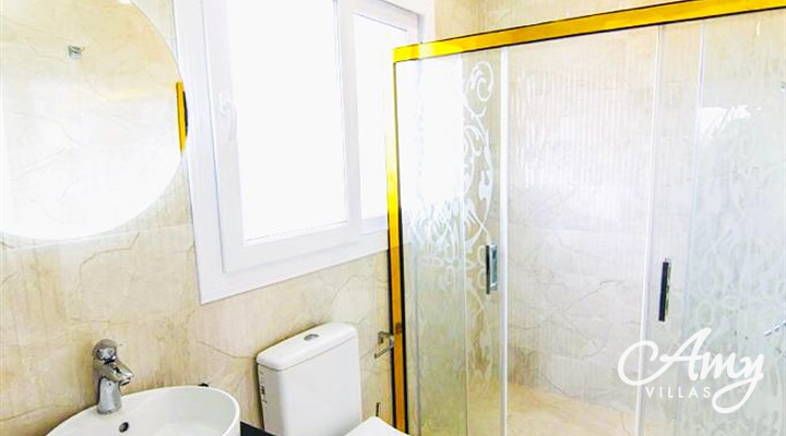 Villa White House - Kyrenia, North Cyprus