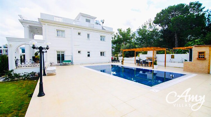 Villa White House - Kyrenia, North Cyprus
